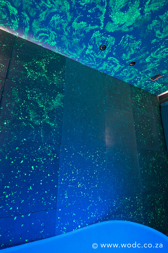WODC_Glow_In_The_Dark_Concrete_(03)_ADOBE_WEB_1040pix